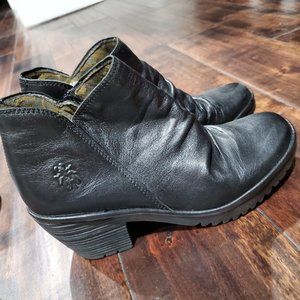 Fly London - Black Booties